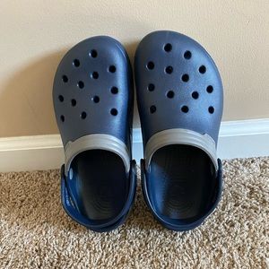 Crocs M5/W7 Navy and Grey